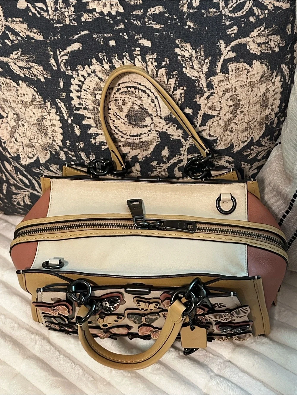 🦋 Coach Dreamer Butterfly Appliqué Leather Satchel 🦋